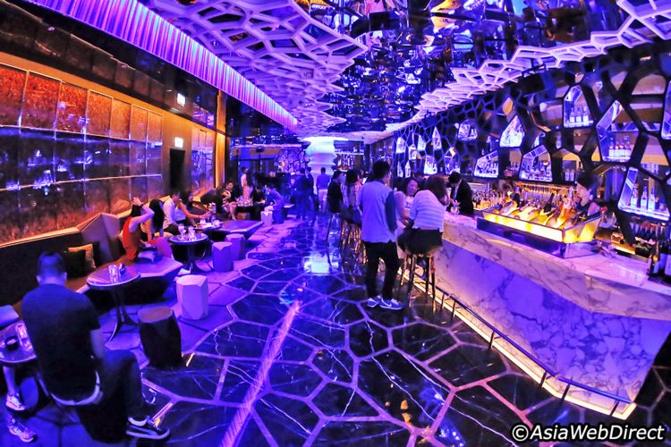 Bar club nổi tiếng thế giới , quán bar cao nhất thế giới 4