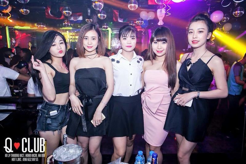 Q Club, Bar Club tại Hà Nội,Q-Club-club-hot-22.jpg