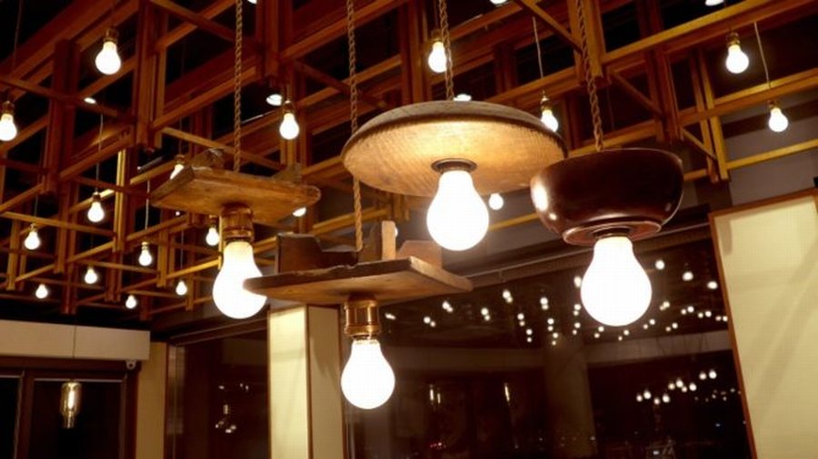 Không gian nhà hàng Hàn Quốc tinh tế với gỗ tự nhiên