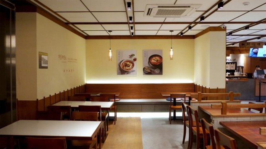 Không gian ăn uống Hàn Quốc hiện đại và thoải mái Thiết kế nội thất nhà hàng Hàn Quốc ấm áp gần gũi