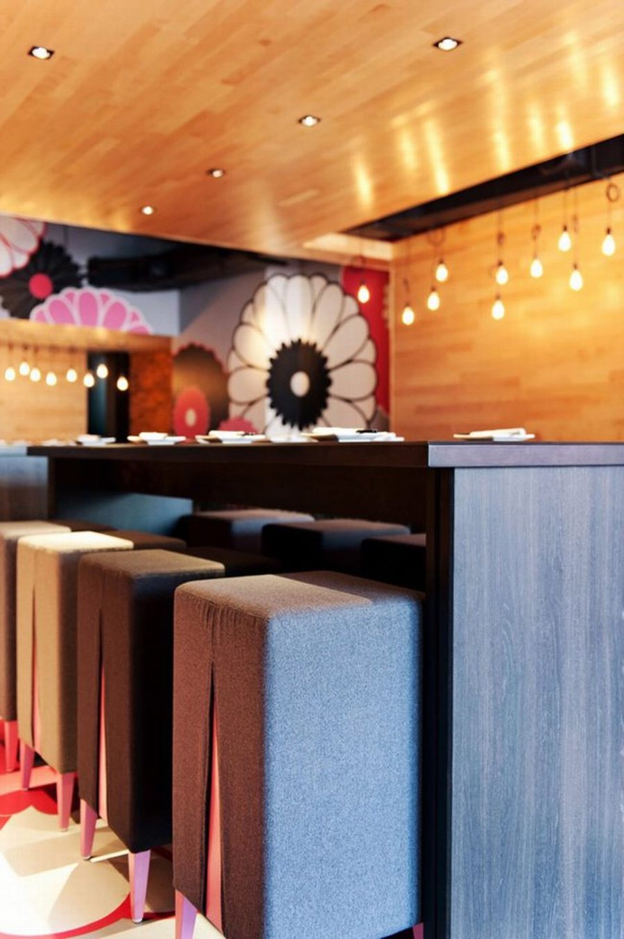 Thiết kế quầy bar nhà hàng phong cách Nhật hiện đại