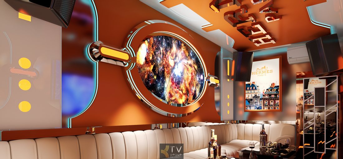 Thiết kế nội thất phòng karaoke KTV cao cấp với concept Hermès Paris, tường trang trí hình tròn nghệ thuật, ánh sáng LED nổi bật và sofa dài tạo không gian giải trí sang trọng.