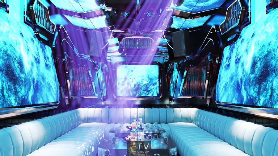 Phòng karaoke cao cấp tại Vũng Tàu với ánh sáng LED xanh dương, màn hình lớn và thiết kế hiện đại, phù hợp khách du lịch. 