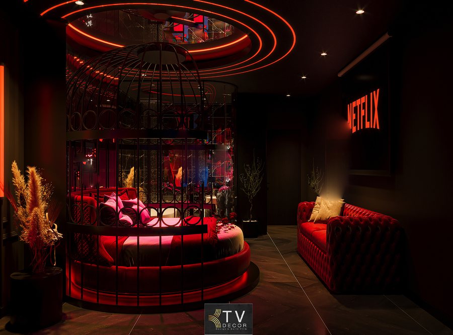 Thiết kế phòng khách sạn tình yêu – Luxury Dark Romantic Concept