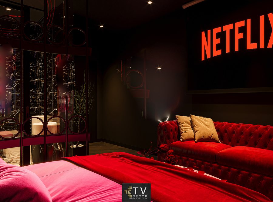 Dự án thiết kế phòng khách sạn chủ đề tình yêu này được xây dựng theo phong cách Luxury Dark Romantic Concept, diện tích khoảng 28–34m