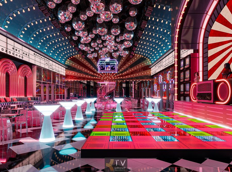 Thiết kế quầy bar phát sáng cho mô hình nhà hàng beer lounge Không gian ăn uống kết hợp giải trí phong cách disco nổi bật Hệ đèn giọt nước và trần cong tạo điểm nhấn trong lounge beer Thiết kế chữ neon Disco House cho bar nhà hàng phong cách độc lạ