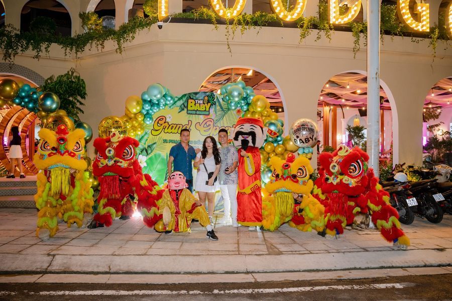 Hoạt động biểu diễn nghệ thuật giúp tăng trải nghiệm trong mô hình kinh doanh beer garden 