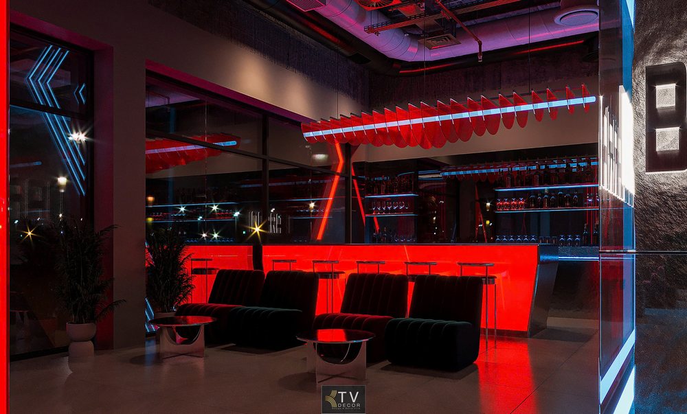 Không gian bida kết hợp lounge thư giãn Câu lạc bộ Bida hiện đại phong cách cyberpunk