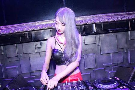 Nhạc Sàn Phiêu cùng Nữ DJ nóng bỏng mới nhất - NONSTOP DJ VIET NAM #137