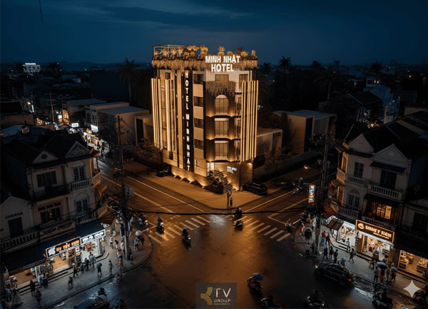 Thiết kế thi công mặt tiền khách sạn chủ đề tình yêu