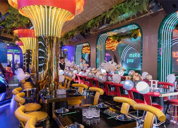 Thiết kế Lounge Restaurant hiện đại thu hút khách trẻ tại TP.HCM