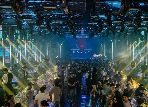 Thiết kế thi công Lounge Bar hiện đại Góc kinh doanh đẹp